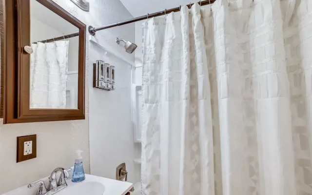 Jones Mills Vacation Rental: Near Skiing & Hiking!