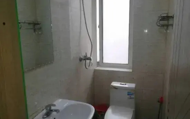 Zijing Hostel
