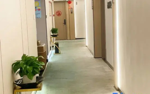 Pingliang Bairui Express Hotel