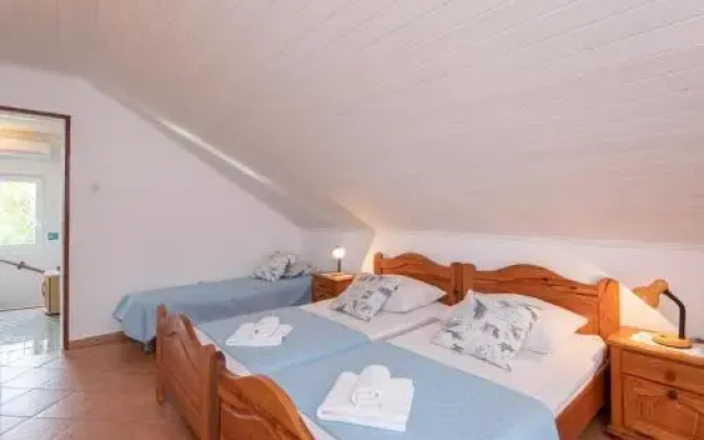 Villa AP