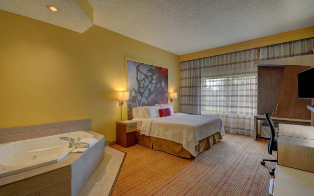 Courtyard by Marriott Lafayette Airport