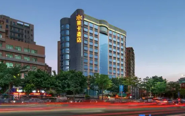 Leica Hotel