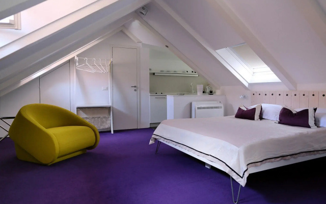 Apartments & Rooms Lejletul