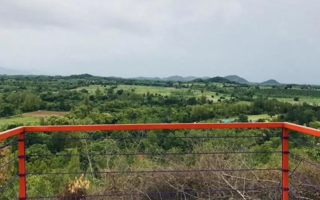Suan Phueng Pa Wai Resort
