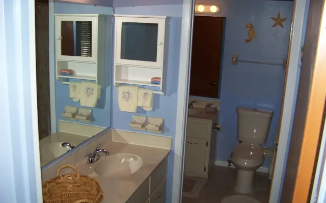 Sea Woods 1bdrm Condo 274