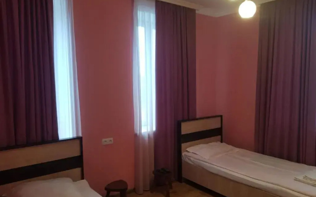 Guest House S O F I A