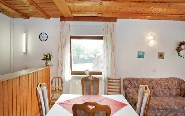Apartment in Armsfeld With Pool