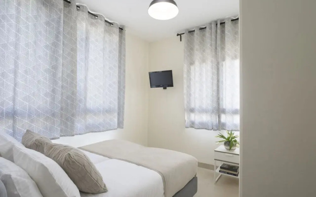 Mount of Olives Residence Glatt Kosher