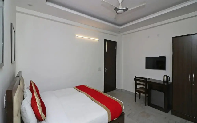 Capital O 13396 WELCOME INN STAY