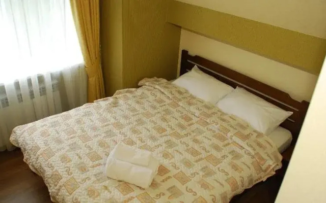 Hotel Yar