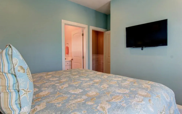 Feelin' Nauti - Four Bedroom Townhome