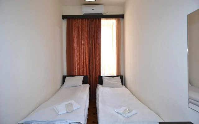Rent Inn Yerevan (Рент Инн Ереван) на улице Налбандяна 9