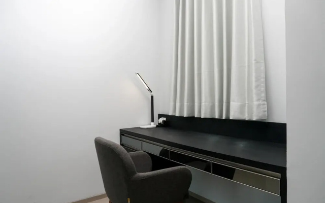 Modern 2BR Apartment at Citra Lake Suites