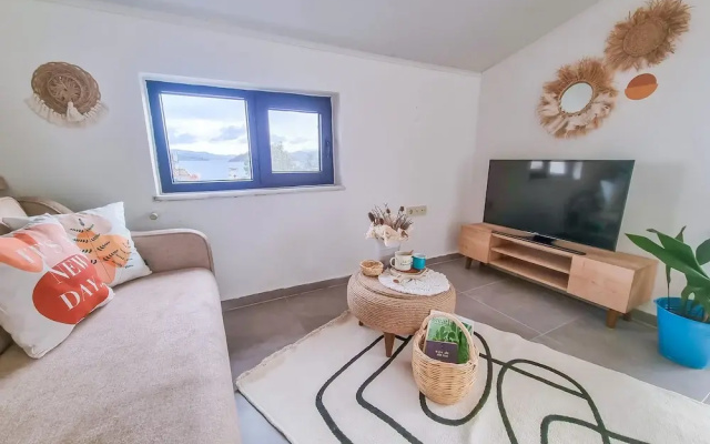Four Holiday Suites