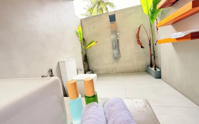 Kavana Resort and Villa