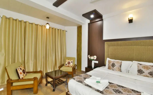 Kapoor Resort