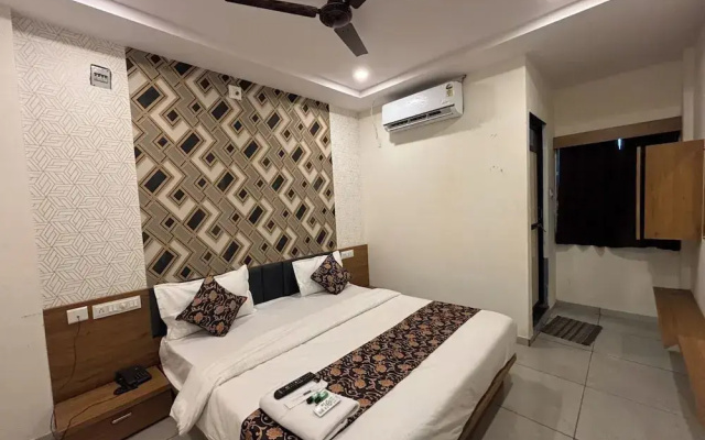 Hotel Mahnsh Palace