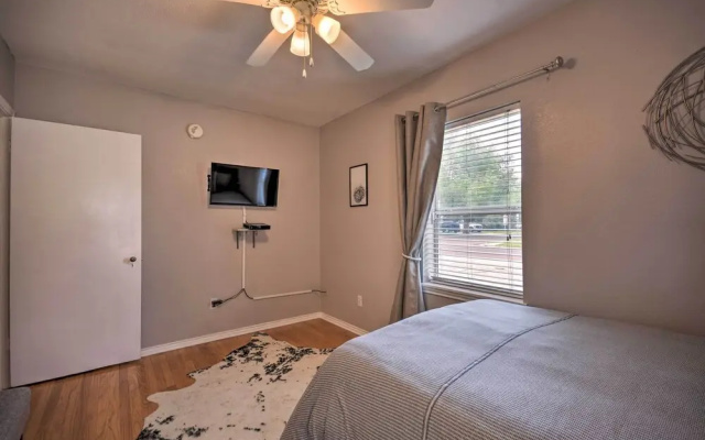 Stylish Home - Walk to Texas Tech University!