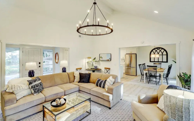 49 Governors - 3 Br Home