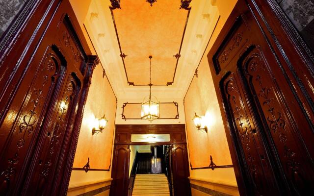 Отель Hostal Silserranos вид на фасад