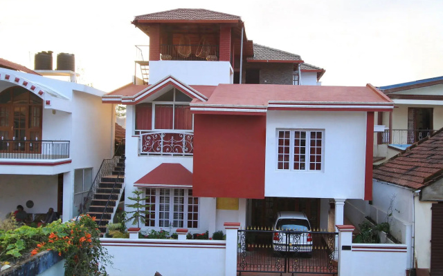 Treebo Avyukta Stay, 1.5 km to Madikeri Fort