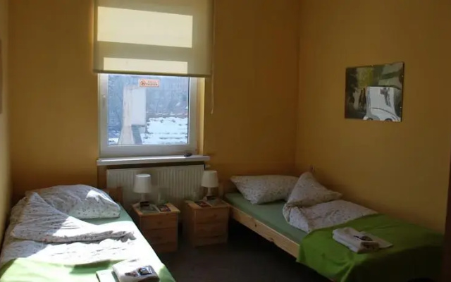 Hostel Puzzle