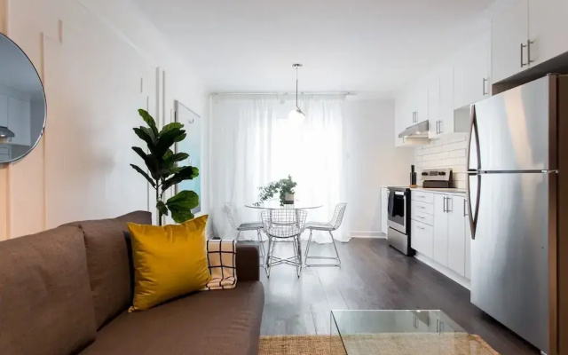 Italian Chic & Comfort