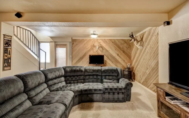 414Elkmountainmtncb Elk Mountain House