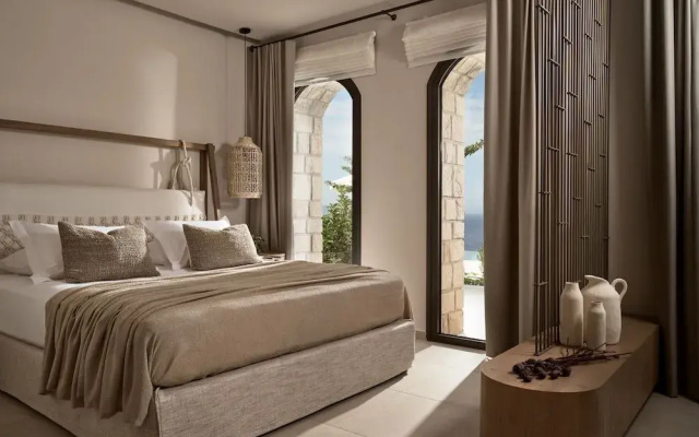 Rebek Luxury Villas & Suites