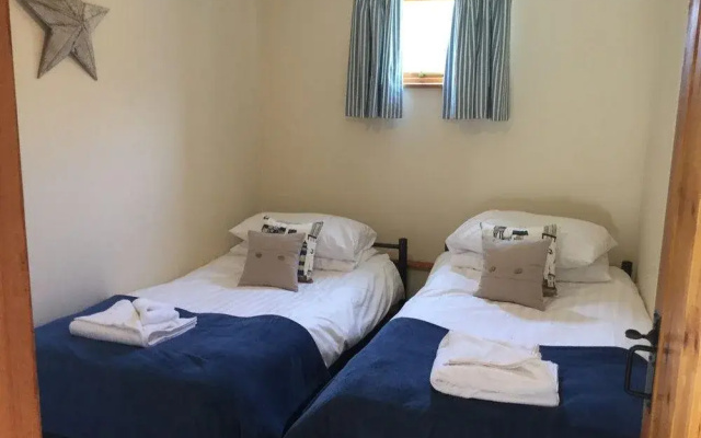 Nutwood Lodges