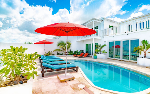 Caprice 7 -Oceanfront Villa - Gated Community with Pool