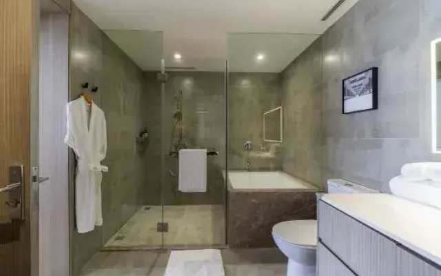 Lingju Chuangxiang Apartment