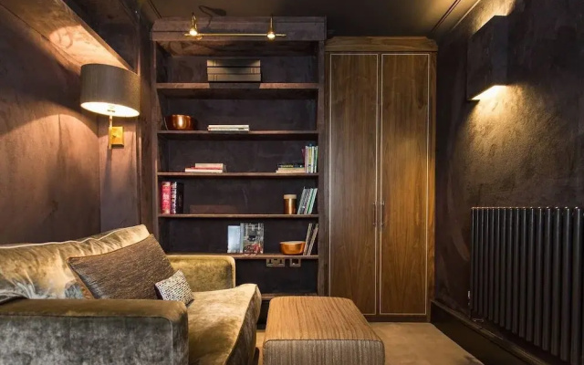 Exclusive 2BR Apartment In Covent Garden With Patio