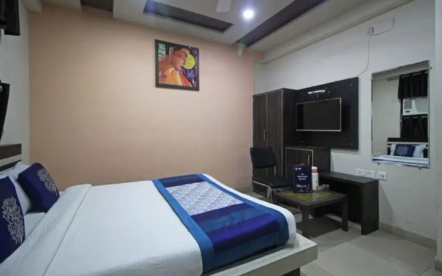 OYO 7773 Hotel Simran Palace