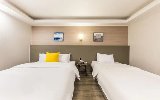 David Hotel