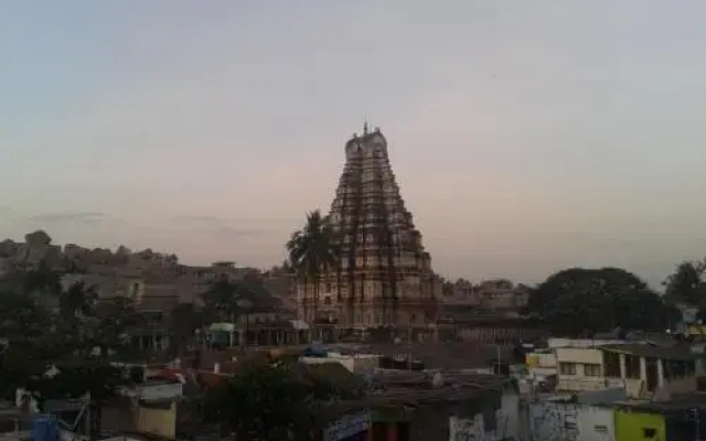Thilak Home Stay