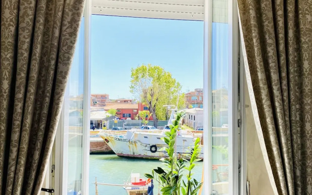 Domus Valadier Guesthouse
