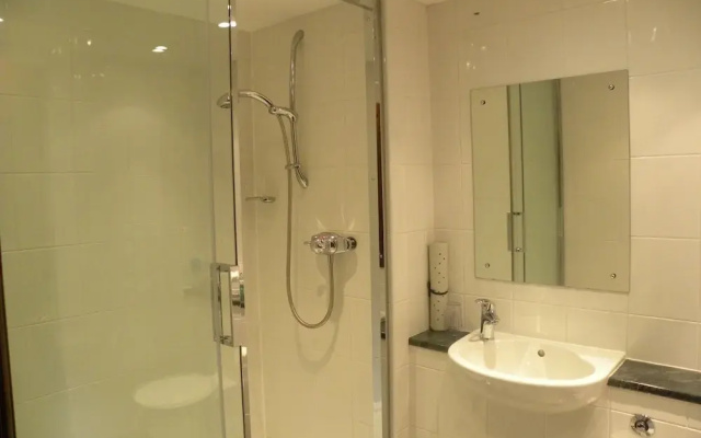 Buckle Yeat Guest House