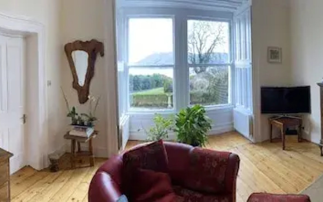 Sennen House