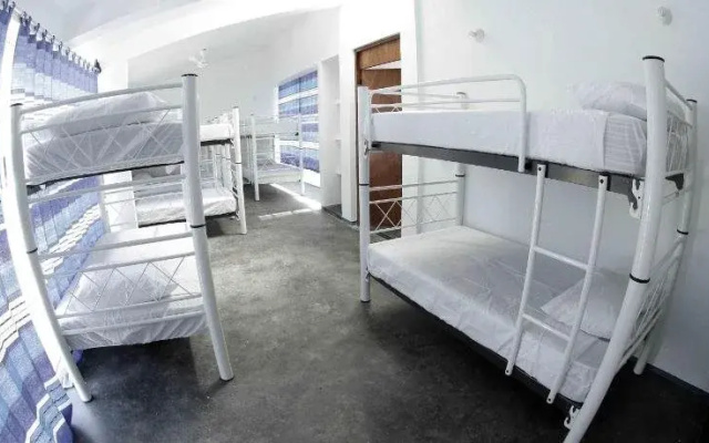 Hostal Azul y Blanco