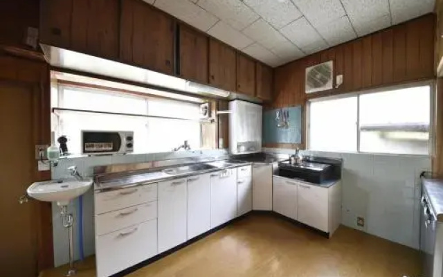Guesthouse&Cafe Usukiya