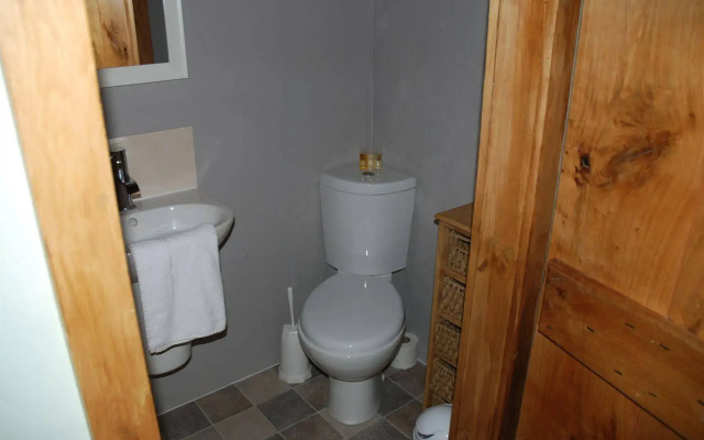 Meadow Cottage Guest House