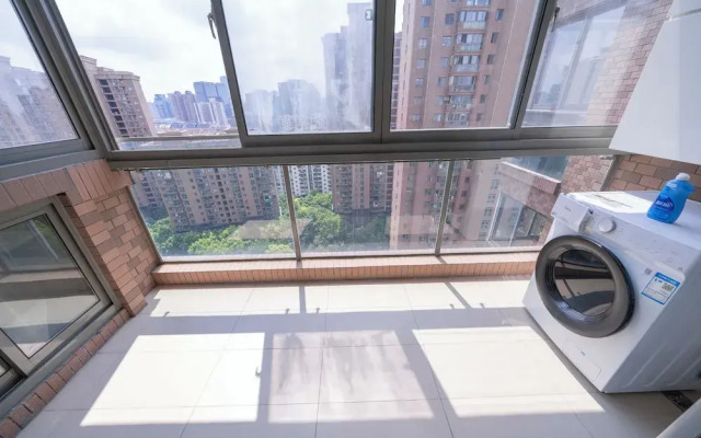 Tyms Luxury 3BR 2BA APT Garden