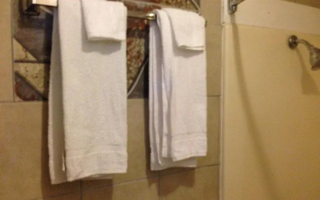 Executive Inn