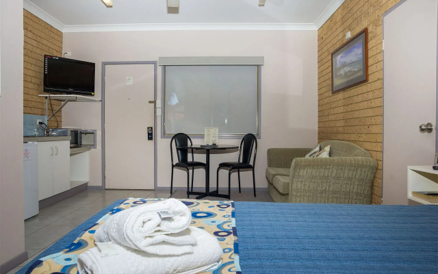 Yamba Motor Inn