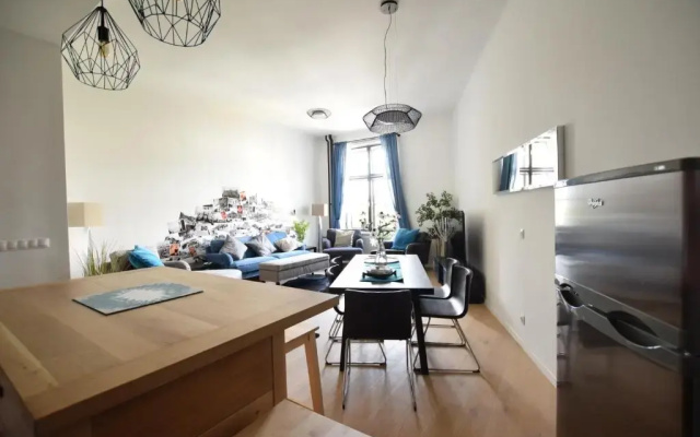 Luxury Apartment by Hi5 - Bajcsy Suite
