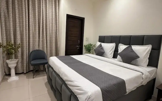 Hotel Royal India - New Palam Vihar