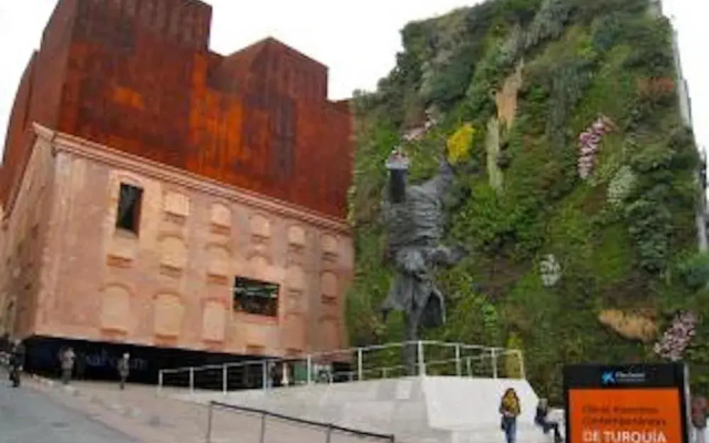 Downtown Apartment -  Atocha-Station & Parking