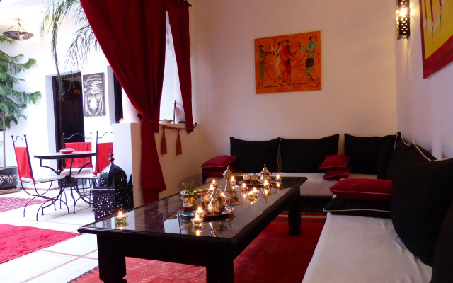 Riad Hcekarram