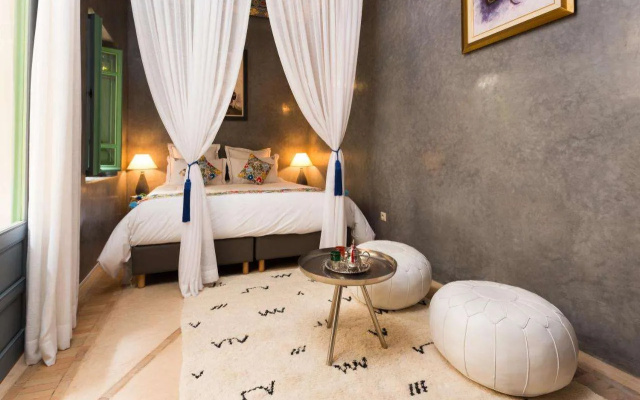 Riad Azrur